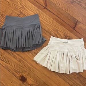 Goldhinge Women's Mini Pleated Skirt - Gray and Cream